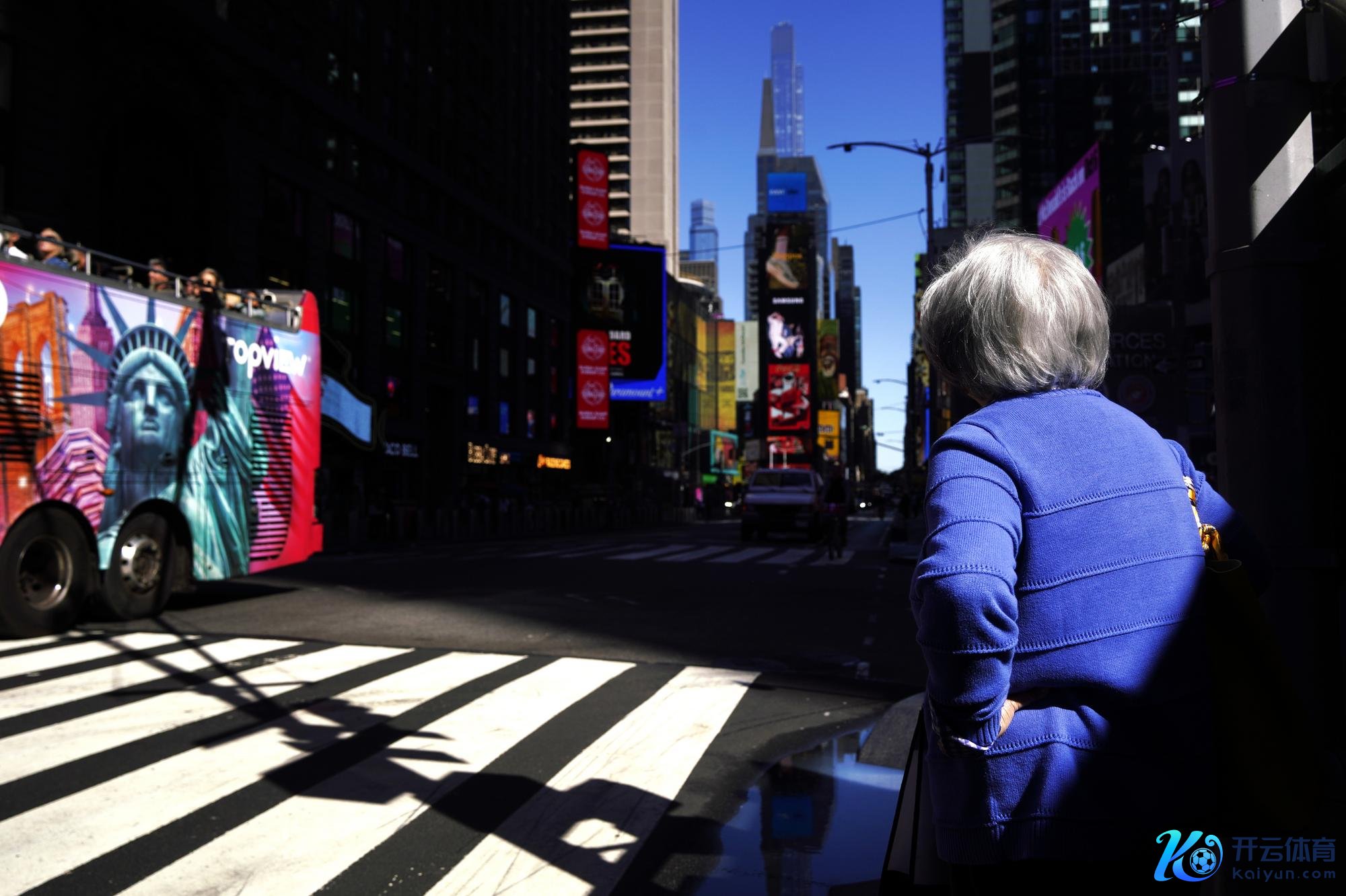 400364685381595136.jpg 400364685381595136.jpg